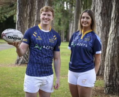 male and female rugby players