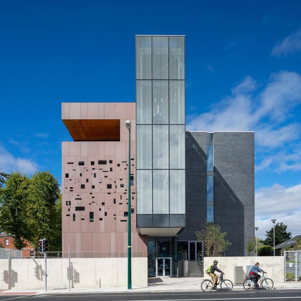 Exterior of Cregan library